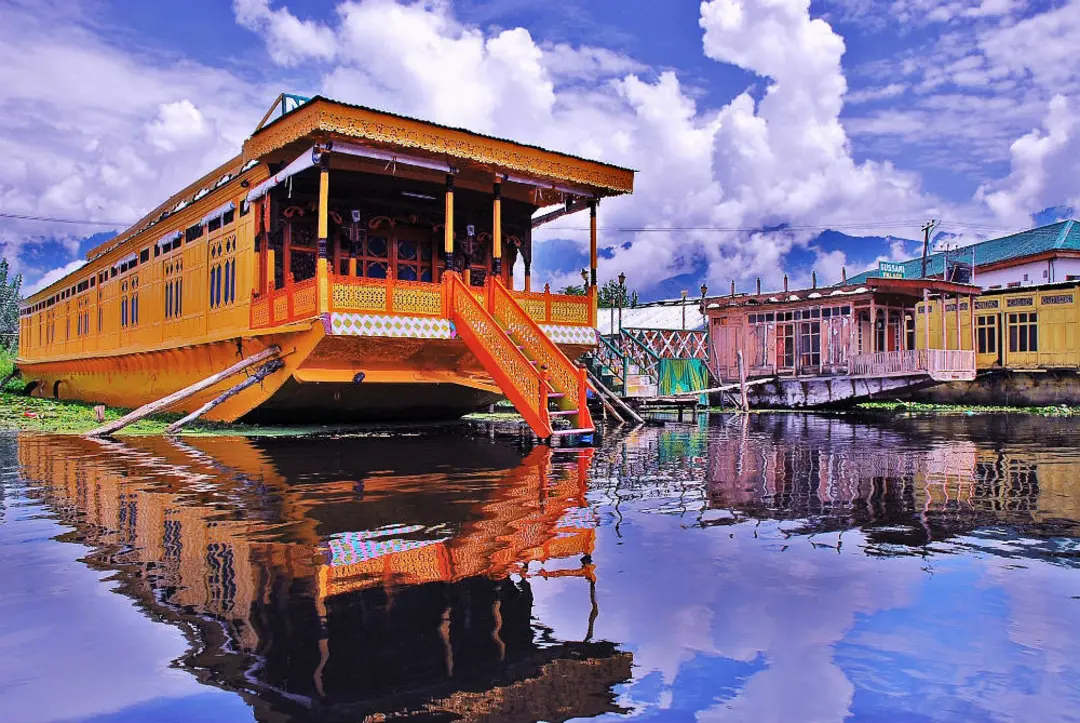 Srinagar Escape: 5 Nights / 6 Days