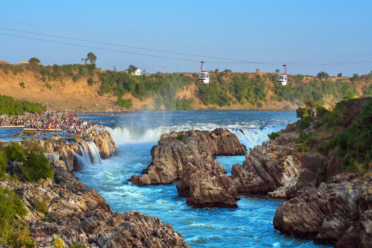 Jabalpur, Pachmarhi & Kanha Park Safari Tour