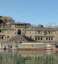 Narmada-River-Maheshwar-Madhya-Pradesh-India